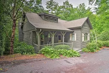 コテージ Cashiers Mountain Hideaway, Walk To Lake Glenville