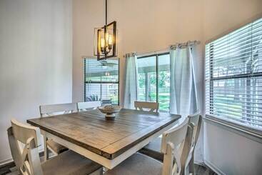 Hus på landet Navarre Home W/ Game Area + Screened In Porch