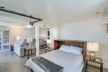 Kır Evi North Bend Home W/ Cornhole Court & Putting Green