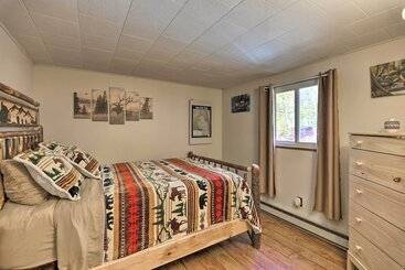 Сельский дом Arrowhead Lake Amenities: Quaint Home W/ Fireplace