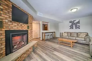 コテージ Sparta Vacation Home Near State Bike Trails!