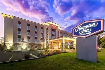 ホテル Hampton Inn Lockport  Buffalo