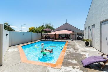 Wine Country Motel Havelock North