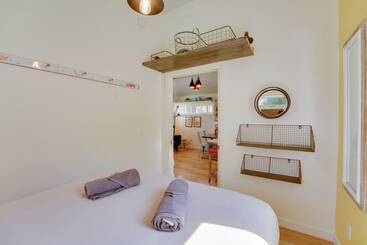 4 Season Gold Coast Cottage, 2 Mi To Winter Sports