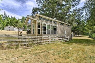 Cozy Gig Harbor Cottage ~ 2 Mi To Case Inlet!