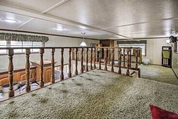 Cozy Gig Harbor Cottage ~ 2 Mi To Case Inlet!