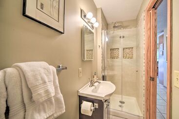 茅舍 Hugo Home, Direct Lake Access & Private Dock!