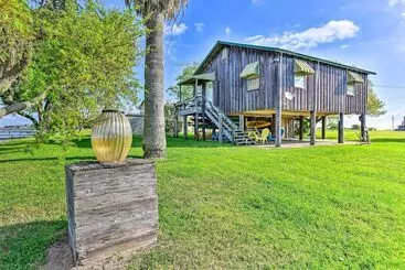 コテージ Las Brisas  Palacios Home   Fishing Pier & Kayaks