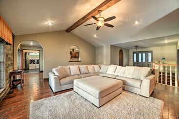 بيت ريفى Peaceful Big Sandy Home W/ Deck On Kentucky Lake!