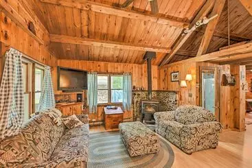 کلبه Petfriendly Cabin In The Forks W/ Fire Pit!