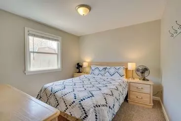 Mökkimajoitus Pueblo House By Riverwalk, 2 Miles To Fairgrounds!