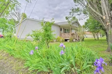コテージ Quaint Ridgely Home ~ 9 Mi To Reelfoot Lake!