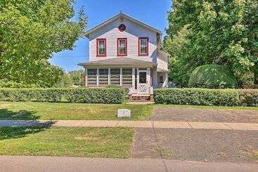 Quinta ou Casa Rural Sodus Point Escape W/ Yard: Walk To Lake Ontario