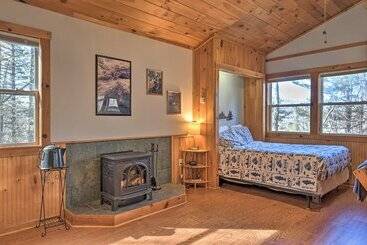 بيت ريفى Cabin W/ Hot Tub   Near Nantahala Outdoor Center!