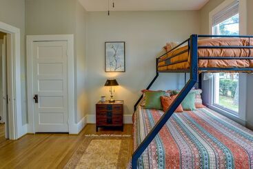 Vidéki Ház Gas Grill & Private Yard: Home In Bellville