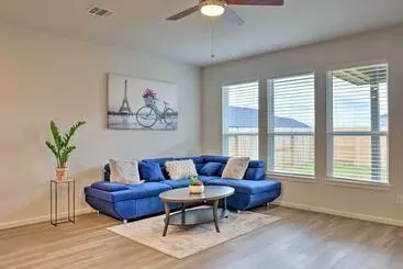 コテージ Family Friendly Home ~ 25 Mi To Dtwn Houston!