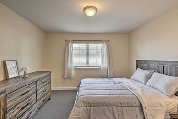 קוטג'' Glen Cove Home: Walk To Boardwalk + Dining!