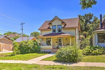 کلبه Walk To Dtwn: Historic Gem W/ Deck In Rapid City