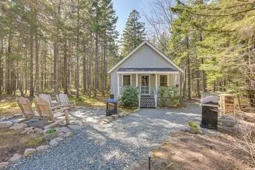 Mökkimajoitus Maine Lodging Near Acadia National Park!