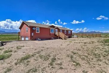 Mökkimajoitus Mtn Gem W/ Breathtaking Scenery: 7 Mi To Dtwn