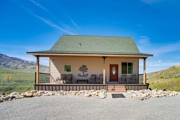 Landhus Pateros Home W/ Deck, 7 Mi To Alta Lake Park!