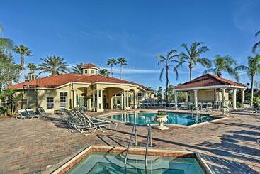 Gîte Rural Pool + Lanai: Emerald Isle Resort Home!