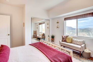 별장 Mountaintop Ramona Home: Private Pool, Near Lake!