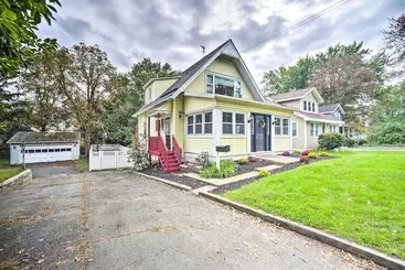 コテージ Pet Friendly Latham Retreat ~ 7 Mi To Albany!