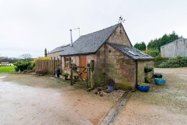 Charming 1 Bed Cottage In Staffordshire