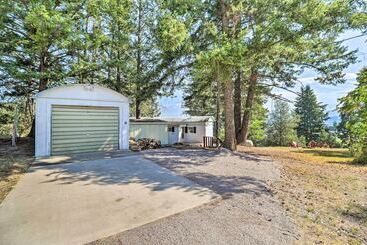 Vakantiehuisje Cozy Lakeside Home W/ Lake & Mountain Views!