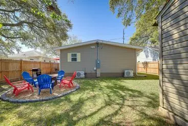 コテージ Lovely Morehead City Home W/ Fire Pit & Gas Grill