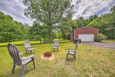 Mökkimajoitus Indiana Countryside Retreat On 37 Acre Land!