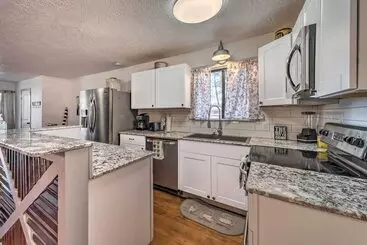 Mökkimajoitus Ruidoso Cabin   Walk To Midtown Dining & Shops!