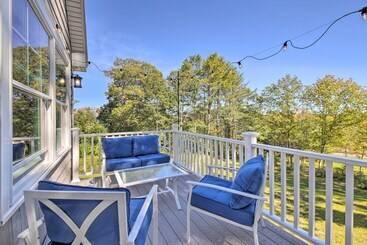 별장 Sunny Stockton Springs Home < 1 Mi To Beach!