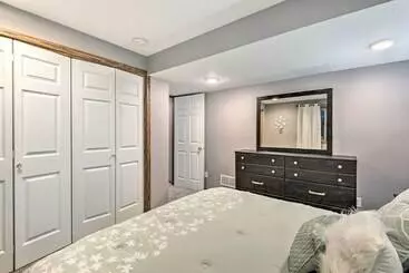 コテージ Altoona Home 11 Mi To Downtown Des Moines