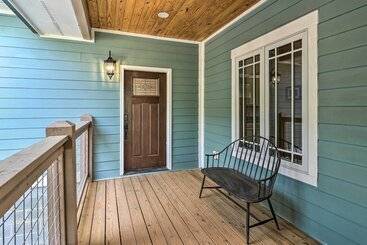 بيت ريفى Mountain Refuge W/ View, 12 Mi To Asheville!