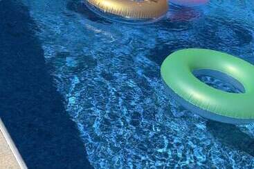 膳宿费 The Maxwell Place