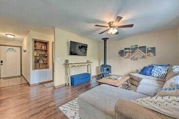 Vidéki Ház Pet Friendly Waynesville Home W/ Mountain Views!