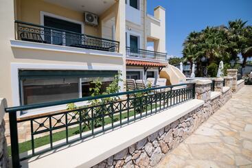 Votsalakia Hotel & Luxury Apartments