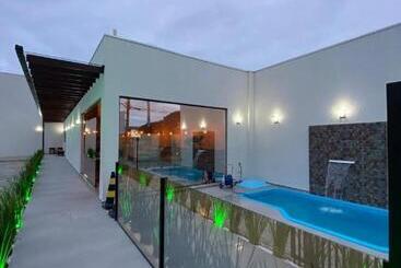 مسافرخانه Pousada Caminho Dos Sonhos