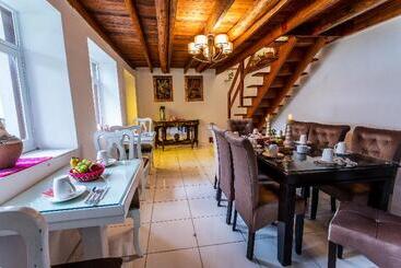 Отель Indavesa Valle Sagrado Collection