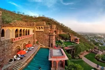 Hotel Neemrana Fortpalace