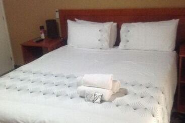 بنسيون Kwabhekizihambi Guest House