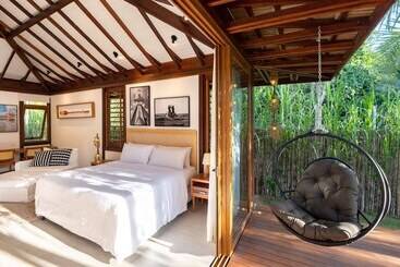 בית מלון כפרי Colibri Beach Villas