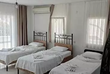 Otel A