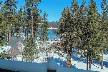 茅舍 Bare Necessities