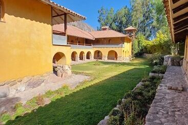 فندق Willka Rumi Lodge