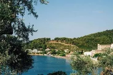 アパートホテル Cape Blue Suites