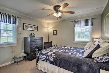 Mökkimajoitus Charming Painter Home W/ Chesapeake Bay Views