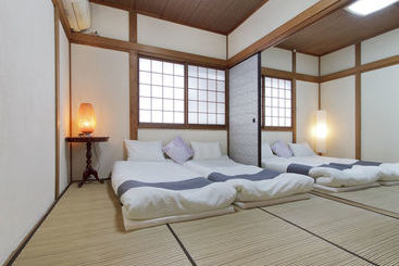 شقق خاصة سياحية Bonborian Ten